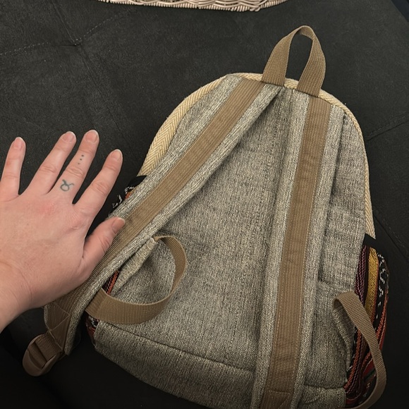 Skull backpack - Picture 2 of 2